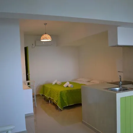 At Ioanna With Gorgeous Sea View Apartament Kionia
